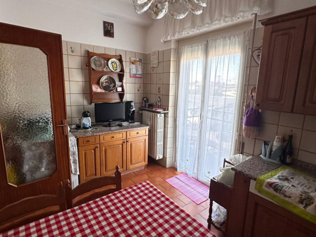 Appartamento a Gavirate in Via dei Pozzi, 7 - Foto 5
