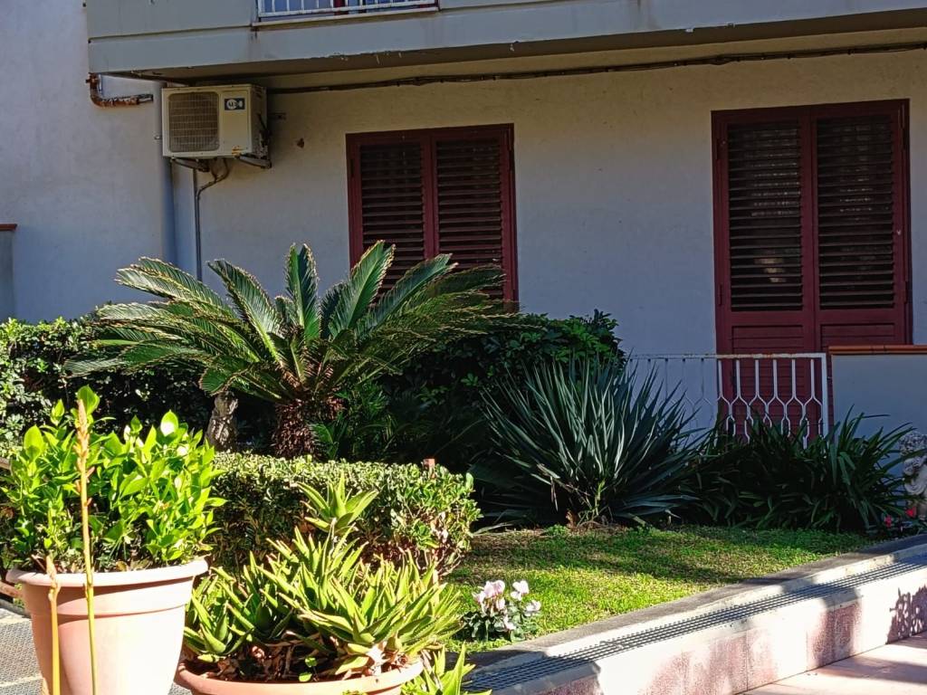 Appartamento a Catania in Via Leucatia, 72 - Foto 3