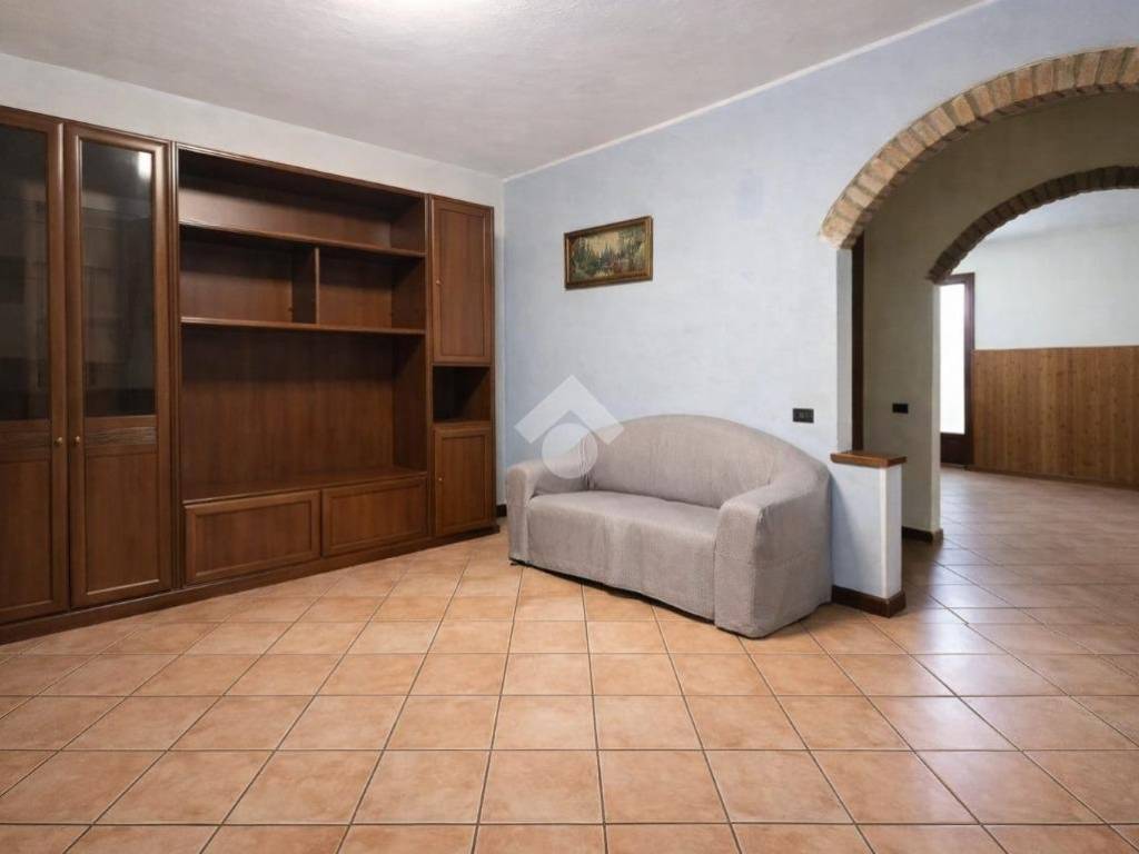 Casa indipendente a Pizzighettone in Via S. Martino della Battaglia, 13 - Foto 2