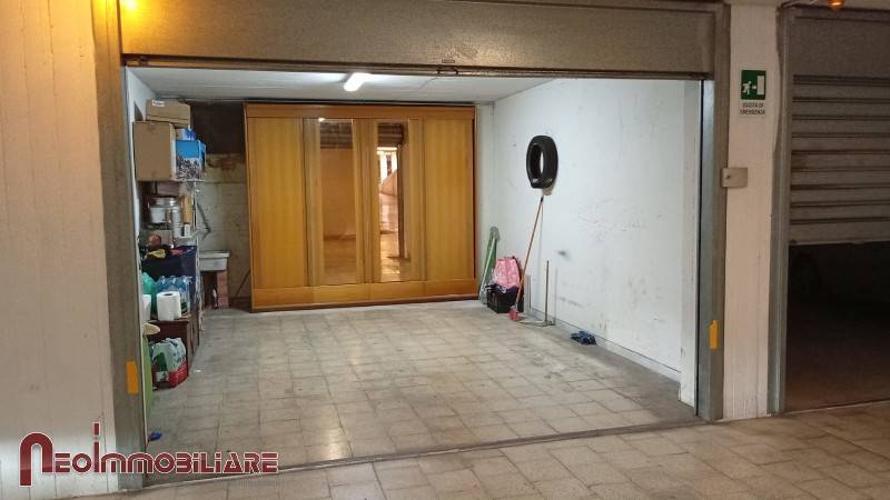 Box / garage a Nocera inferiore in Via Giacomo Matteotti, 13 - Foto 3