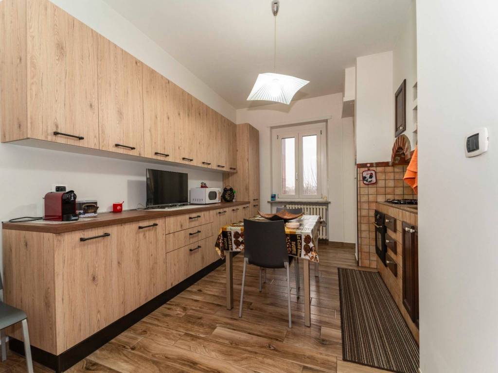 Appartamento a Moncalieri in Via Giacomo Bosso, 12 - Foto 2