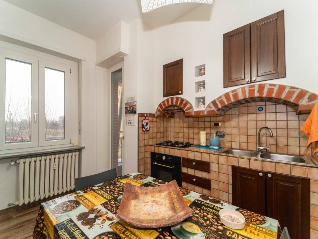 Appartamento a Moncalieri in Via Giacomo Bosso, 12 - Foto 3