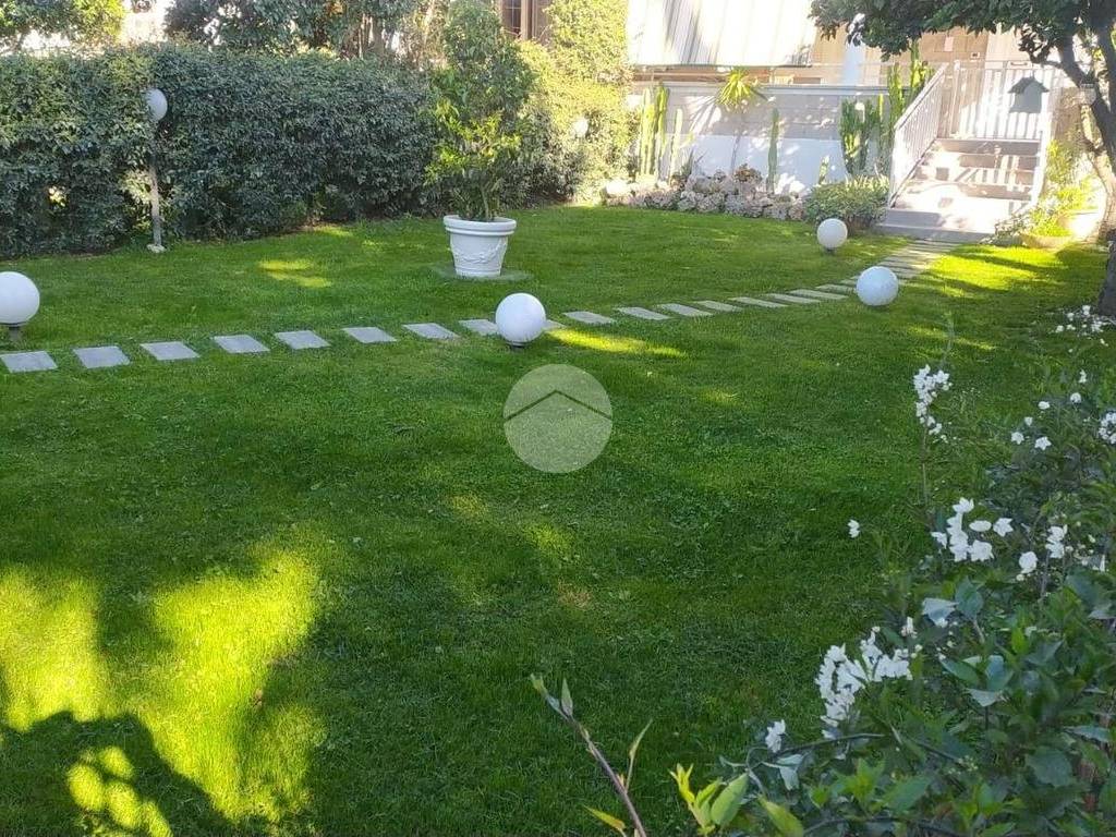 Villa a Giugliano in campania in Via Ripuaria, 153 - Foto 2