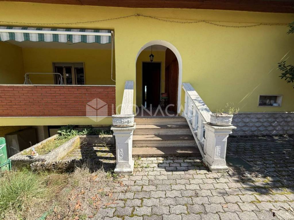 Villa a Avezzano in Via Olindo Guerrini, 9 - Foto 2