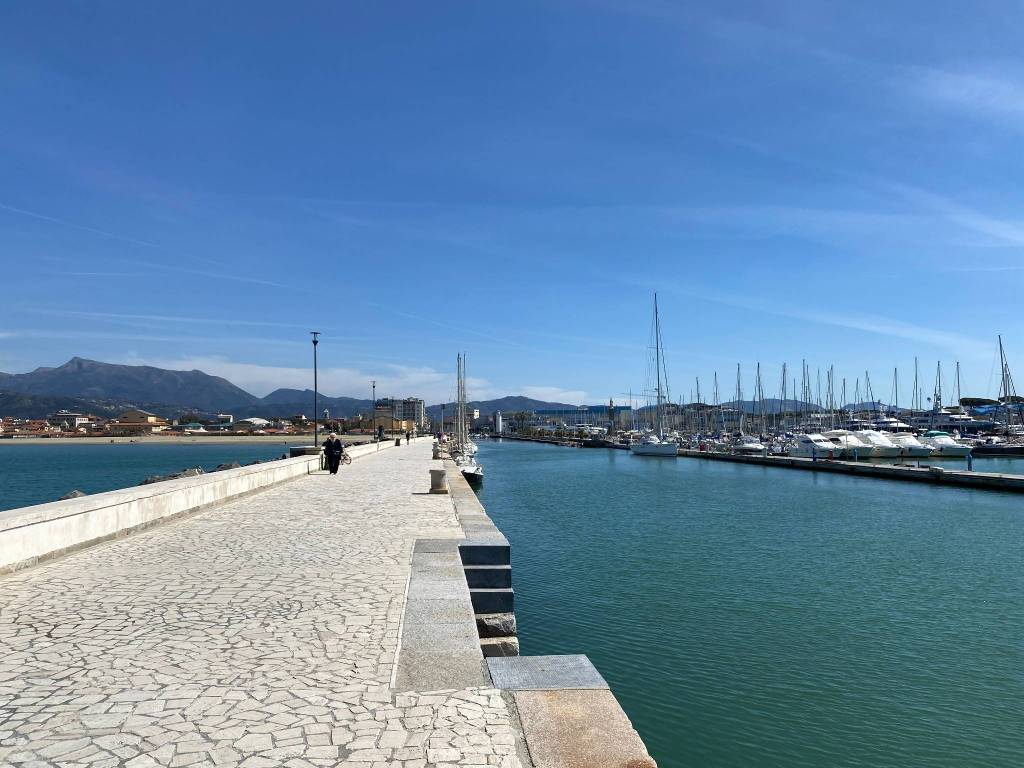 Appartamento a Viareggio in Via Forlì - Foto 3
