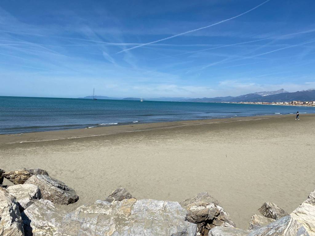 Appartamento a Viareggio in Via Forlì - Foto 4
