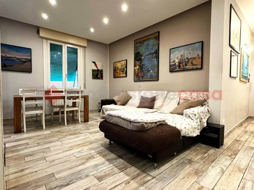 Appartamento a Livorno in Via Giulio Cesare Vinzio - Foto 2