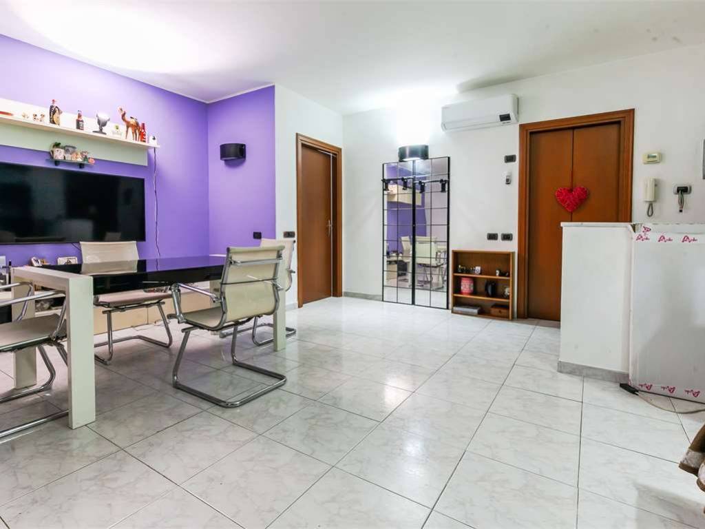 Appartamento a Paderno dugnano in Via Sibelius - Foto 3