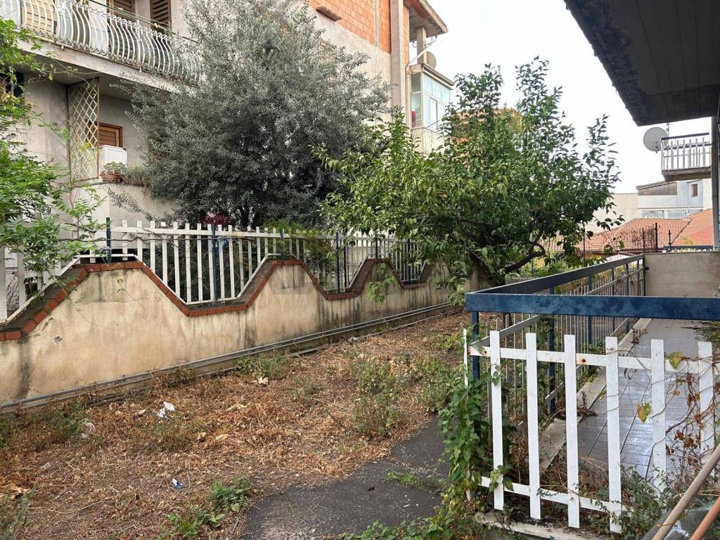 Appartamento a Belpasso in via Leonardo Sciascia, 21 - Foto 3