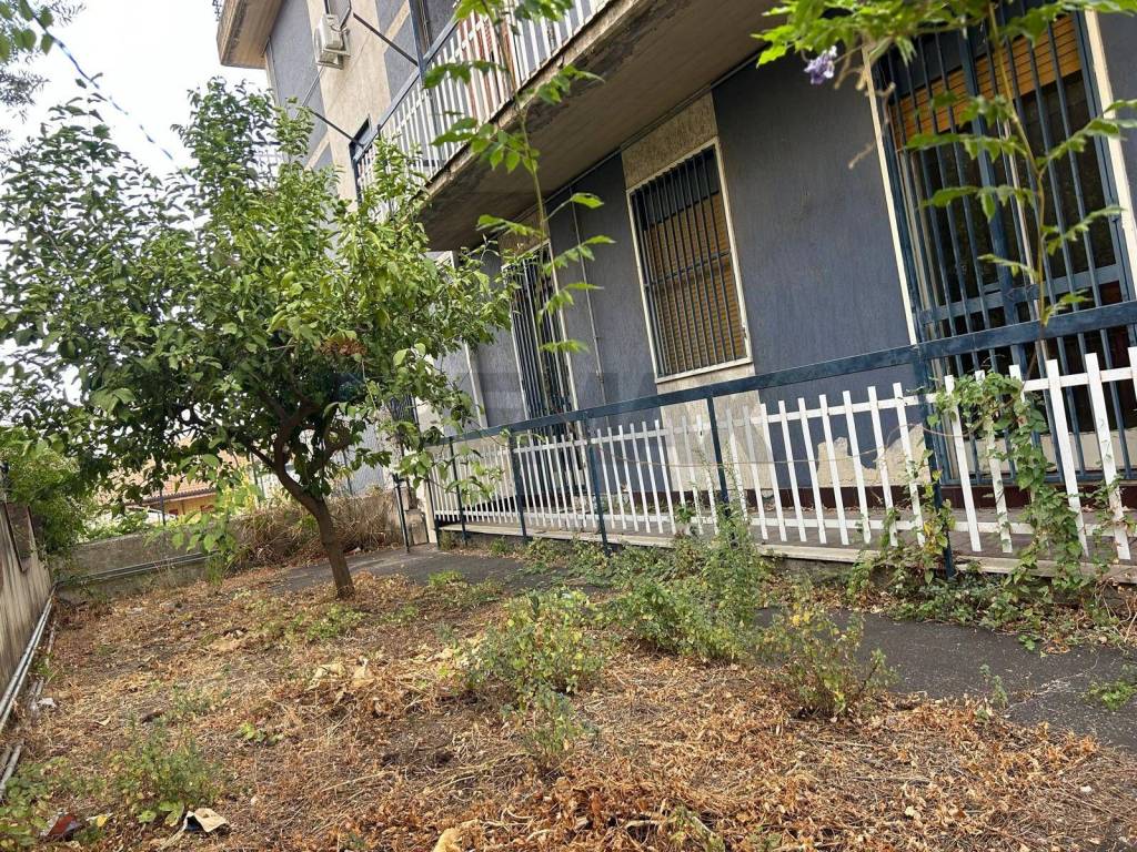 Appartamento a Belpasso in via Leonardo Sciascia, 21 - Foto 4