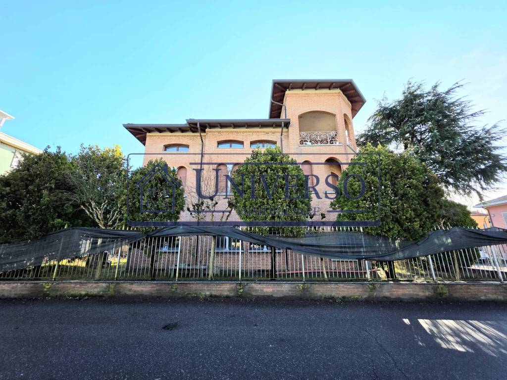 Villa a Voghera in Via Angelo Cignoli, 48 - Foto 3