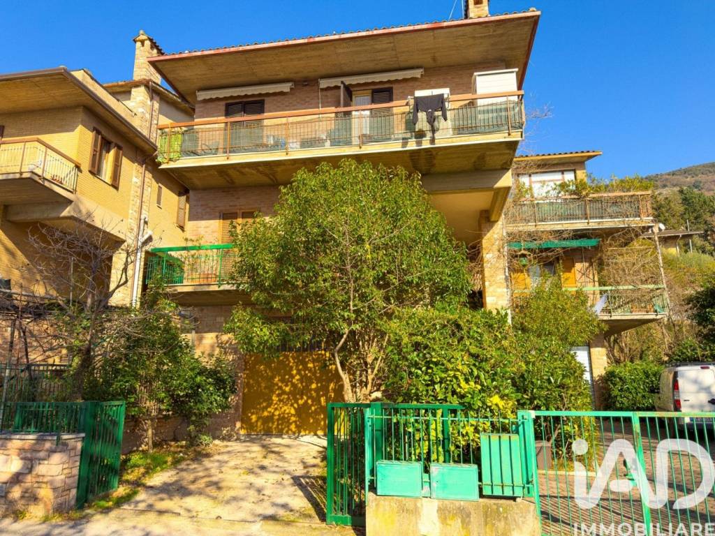 Appartamento a Assisi in Via San Benedetto, 57 - Foto 2