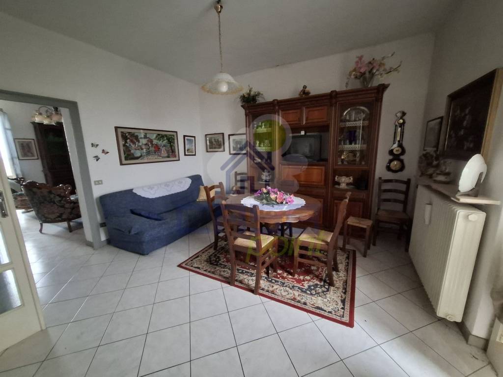 Appartamento a Castelvetro piacentino in VIA ROMA - Foto 4