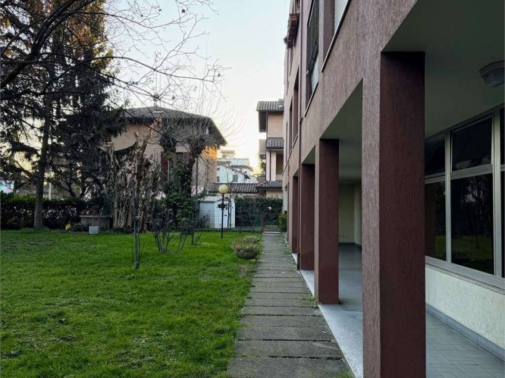 Appartamento a Reggio emilia in Via Martiri della Bettola - Foto 2