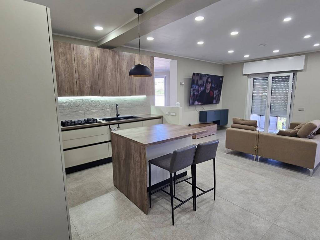 Appartamento a Catanzaro in Viale Vincenzo De Filippis - Foto 3