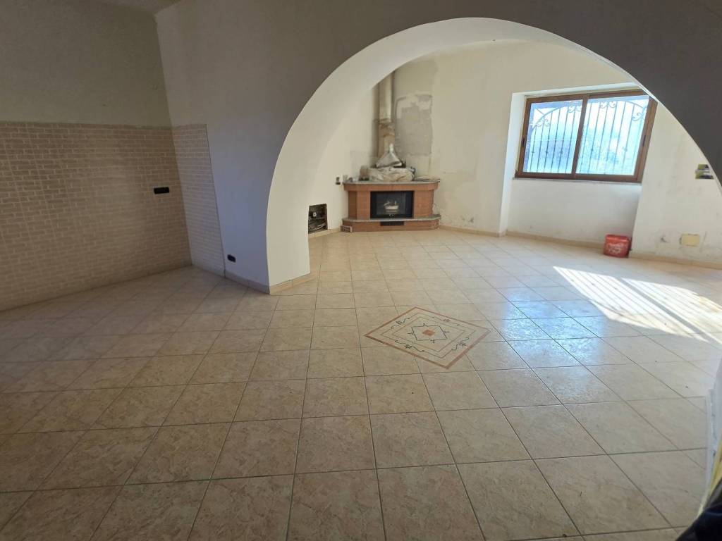Villa a Roccadaspide in Via Volpaio - Foto 2