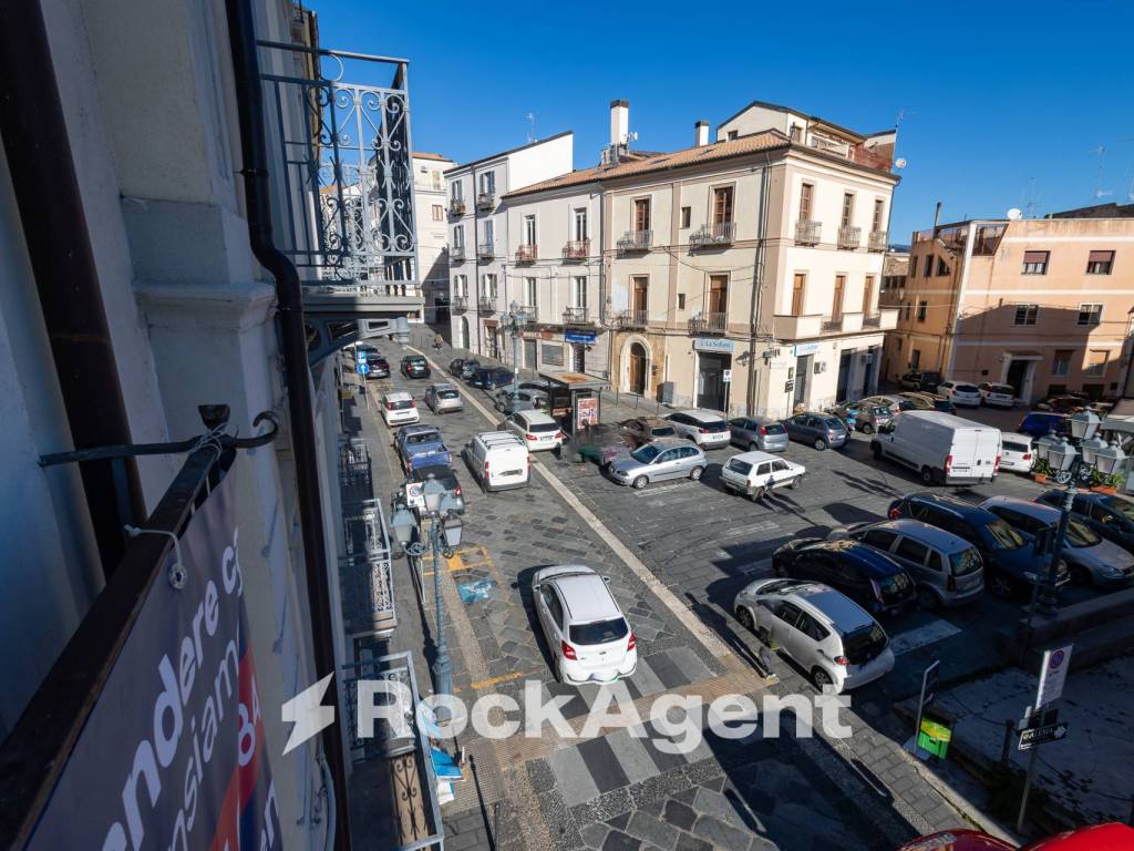 Appartamento a Catanzaro in Corso Giuseppe Mazzini, 269 - Foto 2