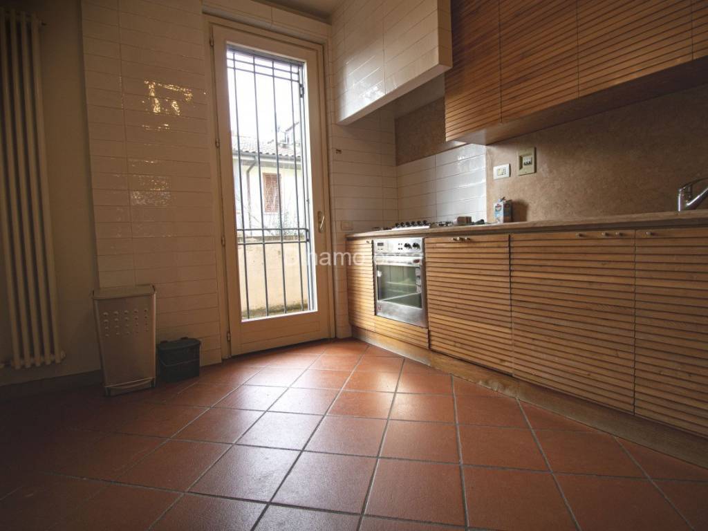 Villa a Poggio a caiano in Via Ugo Foscolo - Foto 4