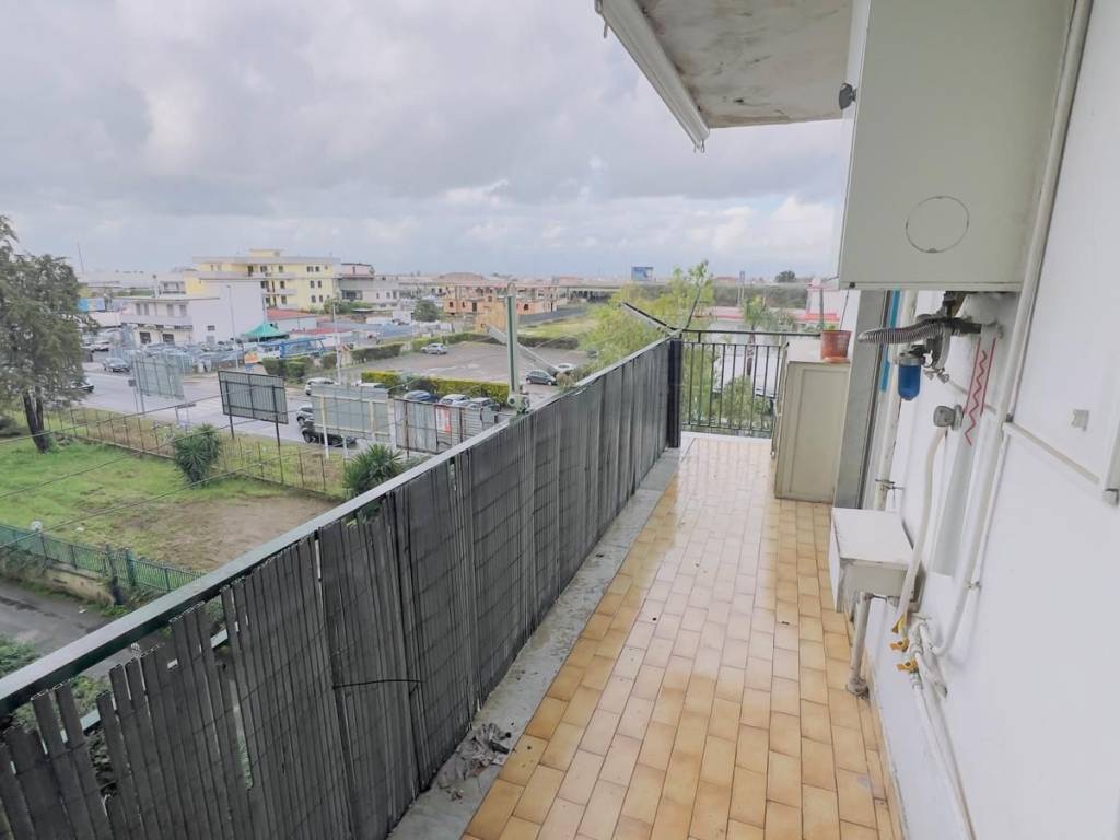 Appartamento a Giugliano in campania in Strada Provinciale Casacelle in Giugliano - Foto 3