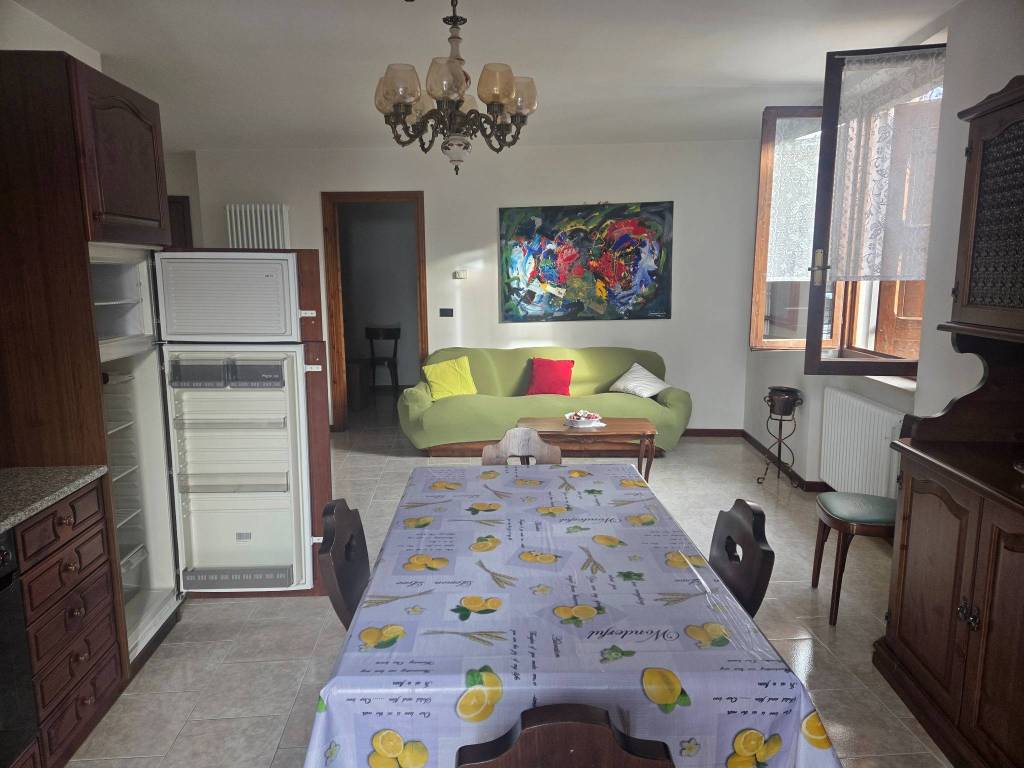 Appartamento a Bosco chiesanuova in Piazza Borgo - Foto 3
