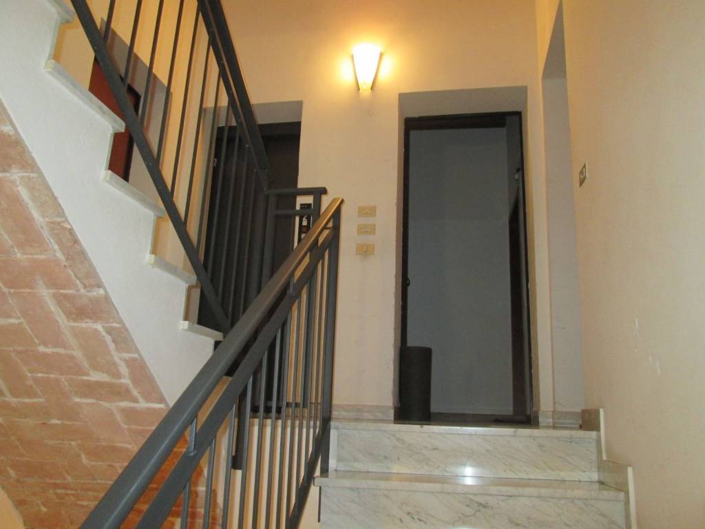Appartamento a Parma in Strada Massimo d'Azeglio - Foto 2
