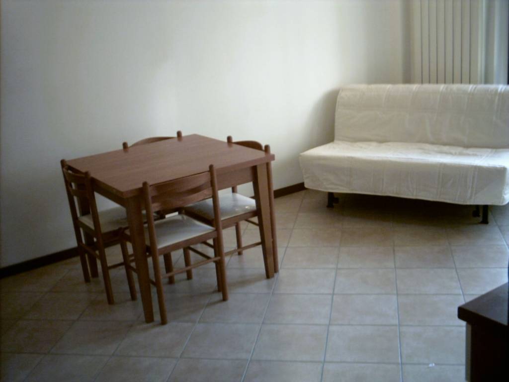 Appartamento a Saronno in Via Trento - Foto 2