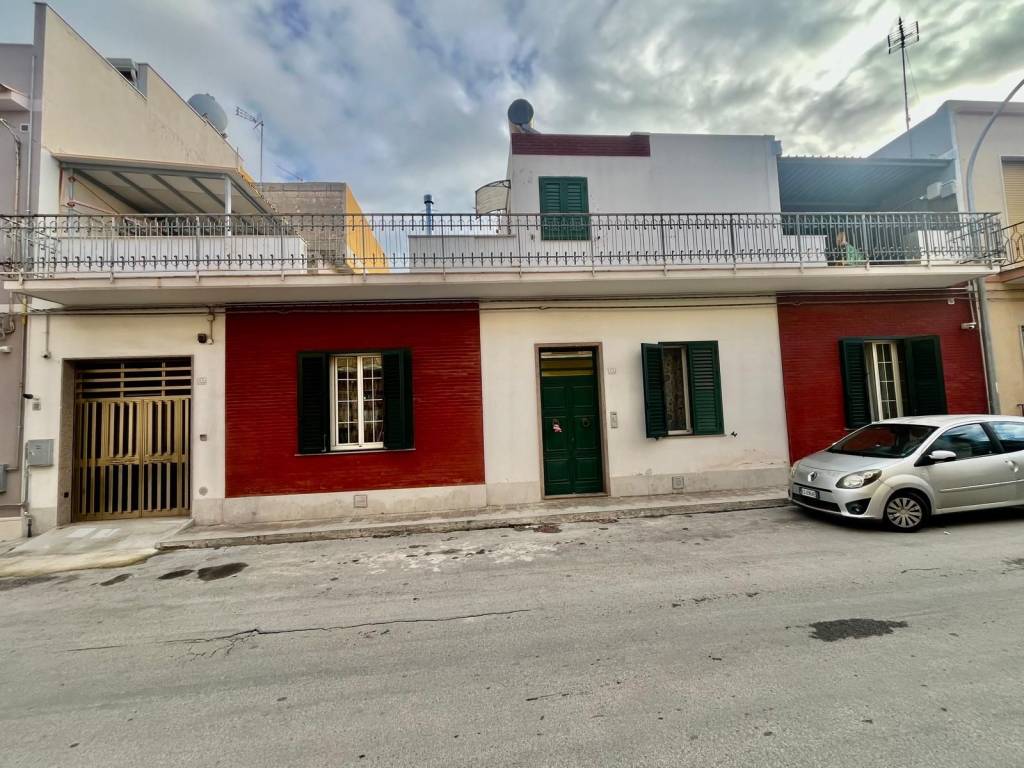 Casa indipendente a Avola in Via Luigi Einaudi, 15 - Foto 3