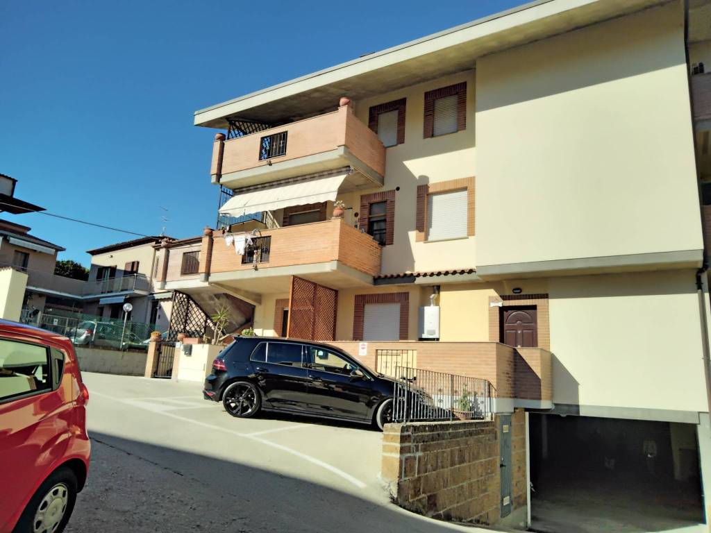 Appartamento a Silvi in Contrada Santo Stefano, 92 - Foto 3