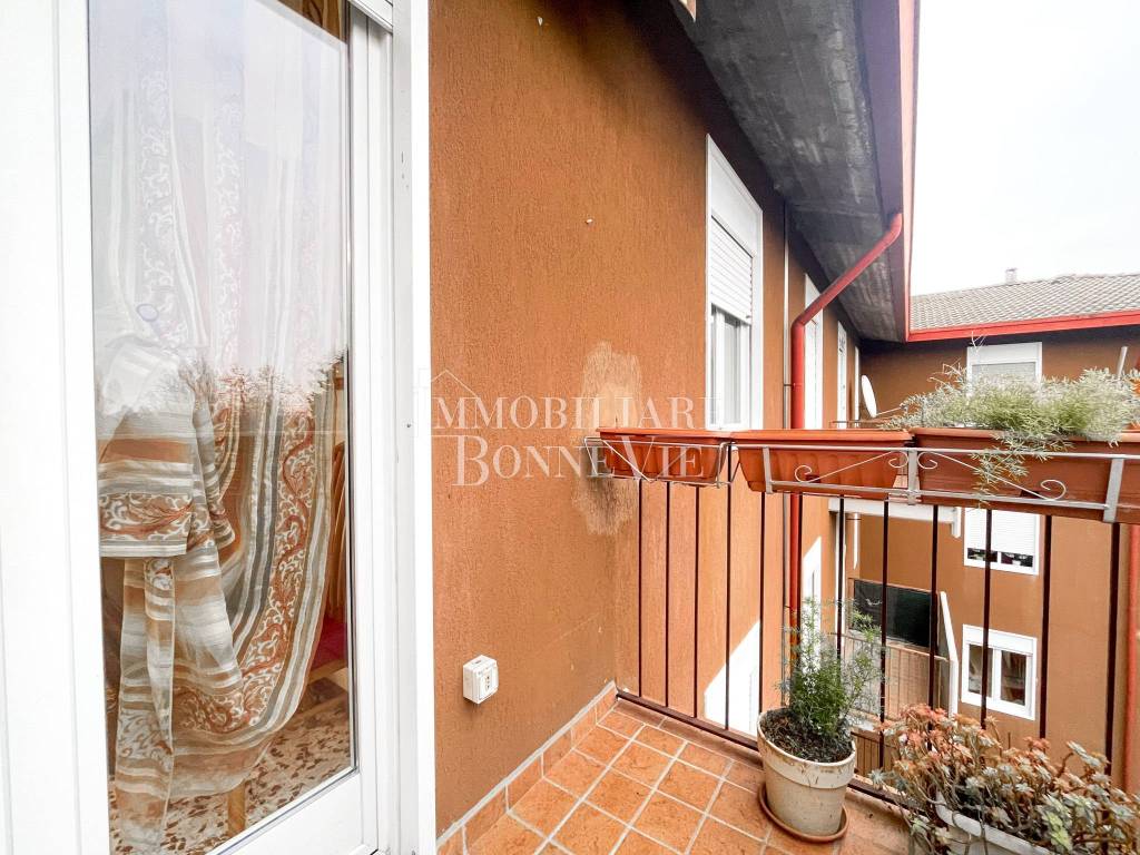 Appartamento a Varese in Via Arnaldo Fusinato - Foto 4