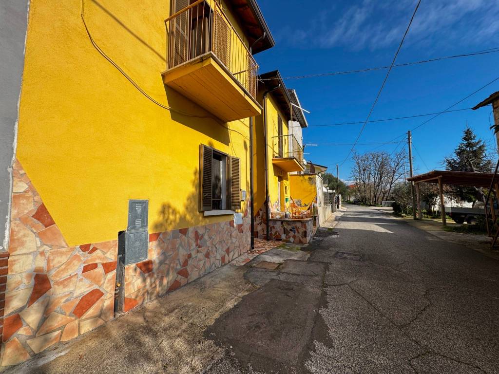 Casa indipendente a Alatri in Via Montereo - Foto 3