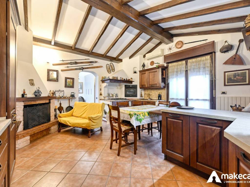 Appartamento a Landriano in Via Papa Giovanni II, 5 - Foto 2