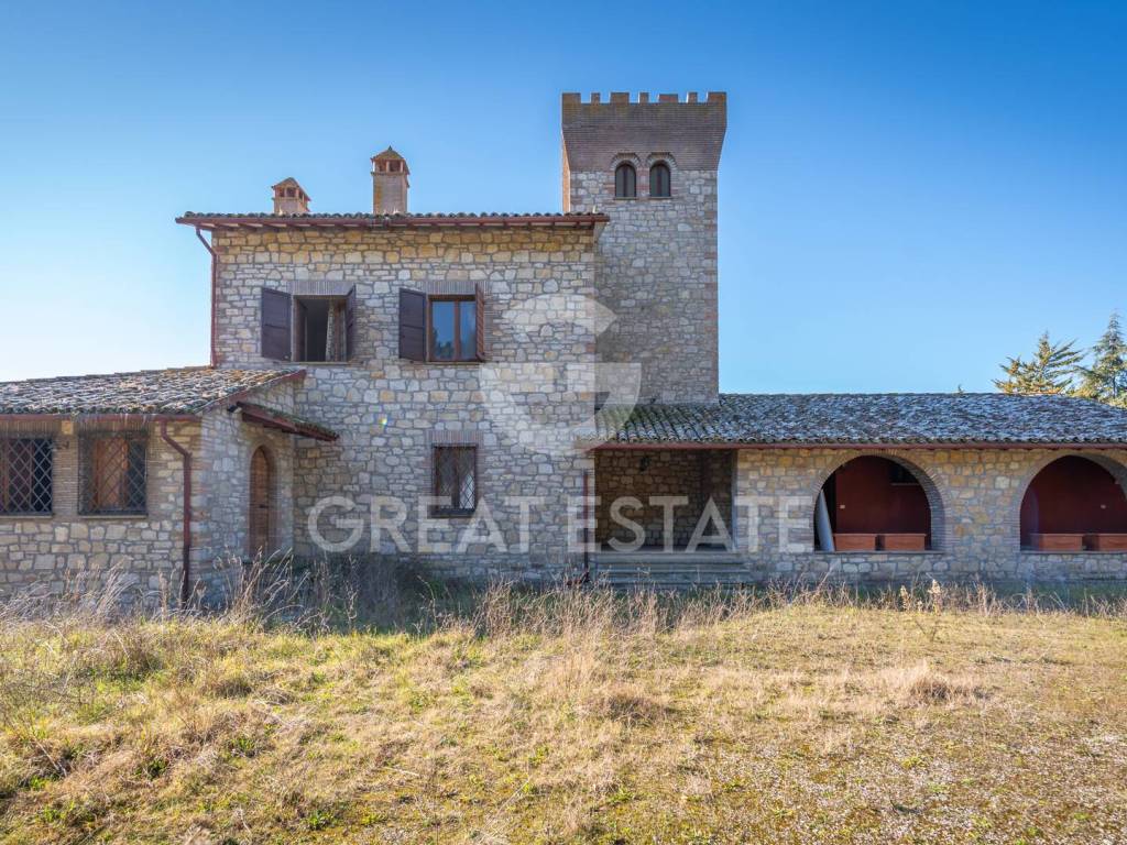Rustico / casale a Monte castello di vibio in Via Poggio San Quirico - Foto 4