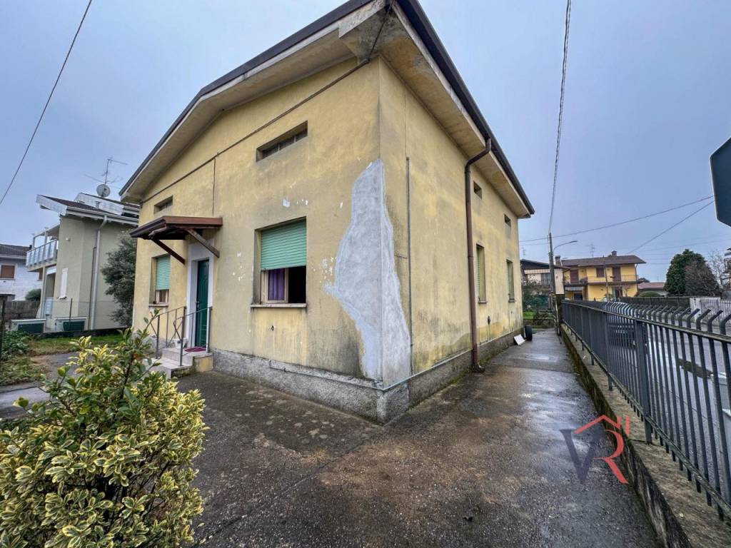 Casa indipendente a Trenzano in Via Guglielmo Marconi - Foto 4