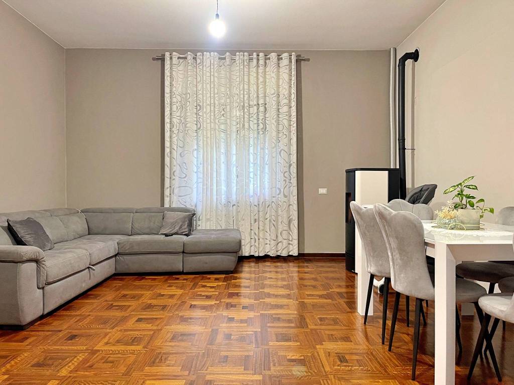 Villa a Torricella verzate in Via Roma, 85 - Foto 5