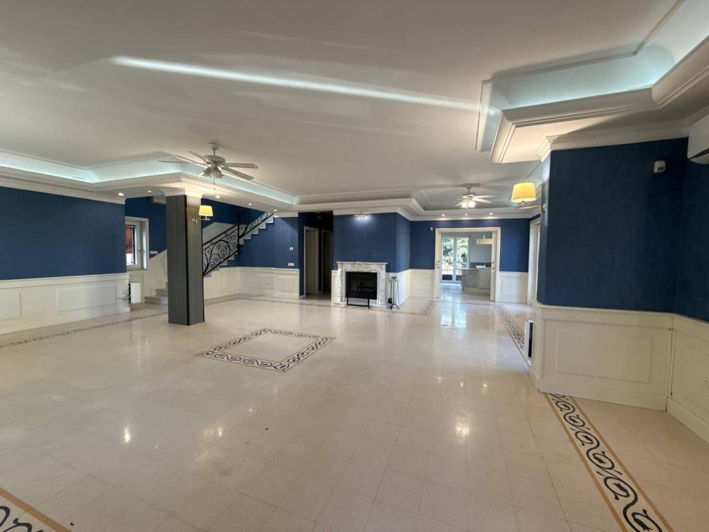 Villa a Giugliano in campania in Via Staffetta, 201 - Foto 3