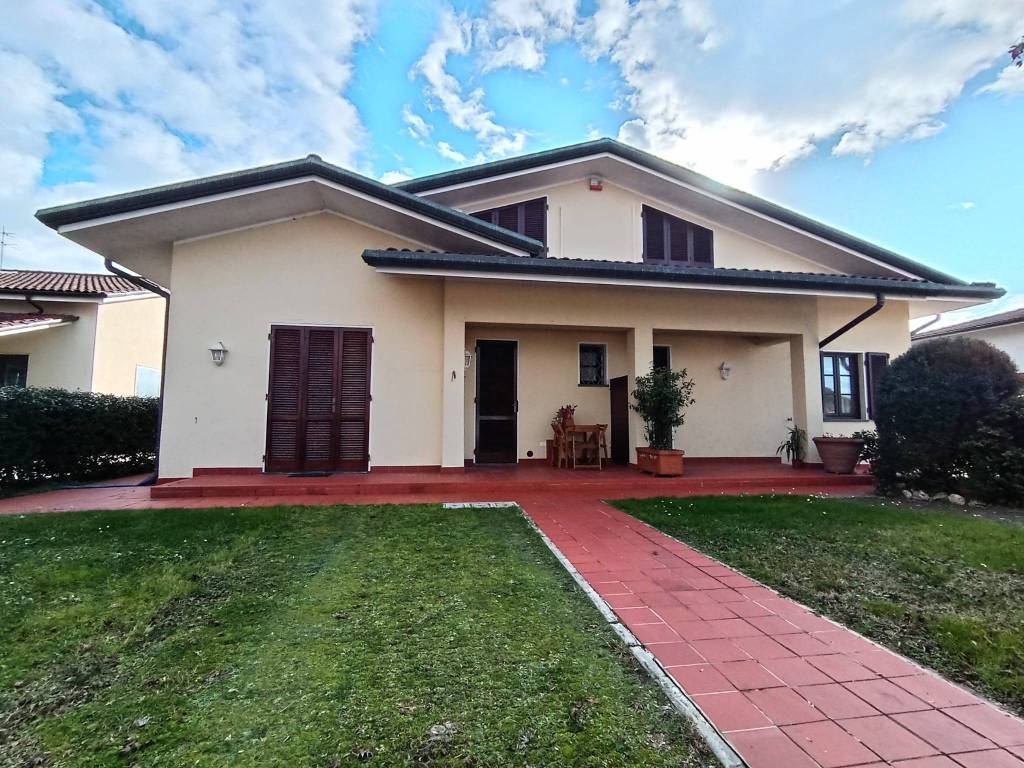 Villa a Pietrasanta in Via Serraglio, 3 - Foto 2