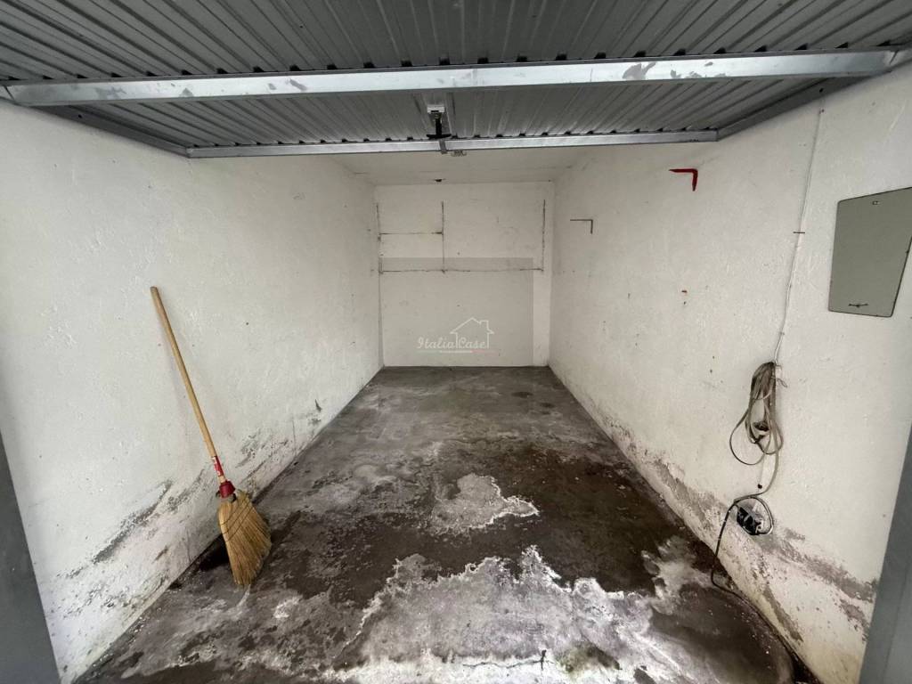 Box / garage a Biella - Foto 2