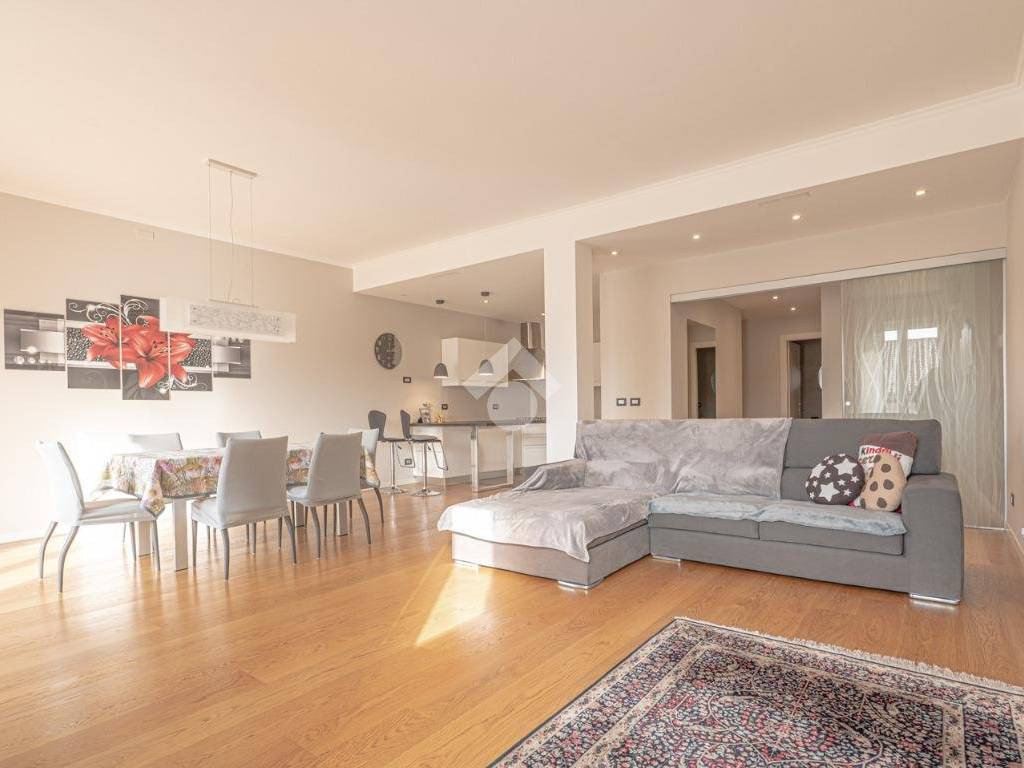 Appartamento a Verona in Corso Porta Nuova, 92 - Foto 2