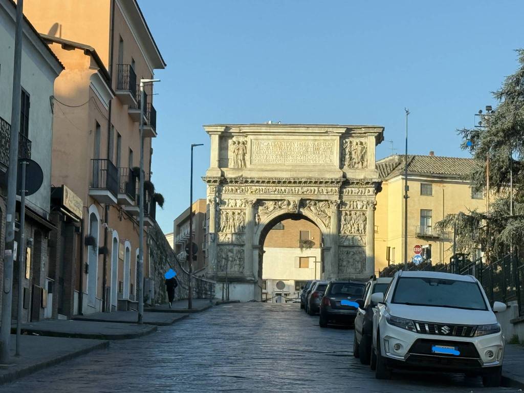 Appartamento a Benevento in Via Cupa Santa Lucia - Foto 2