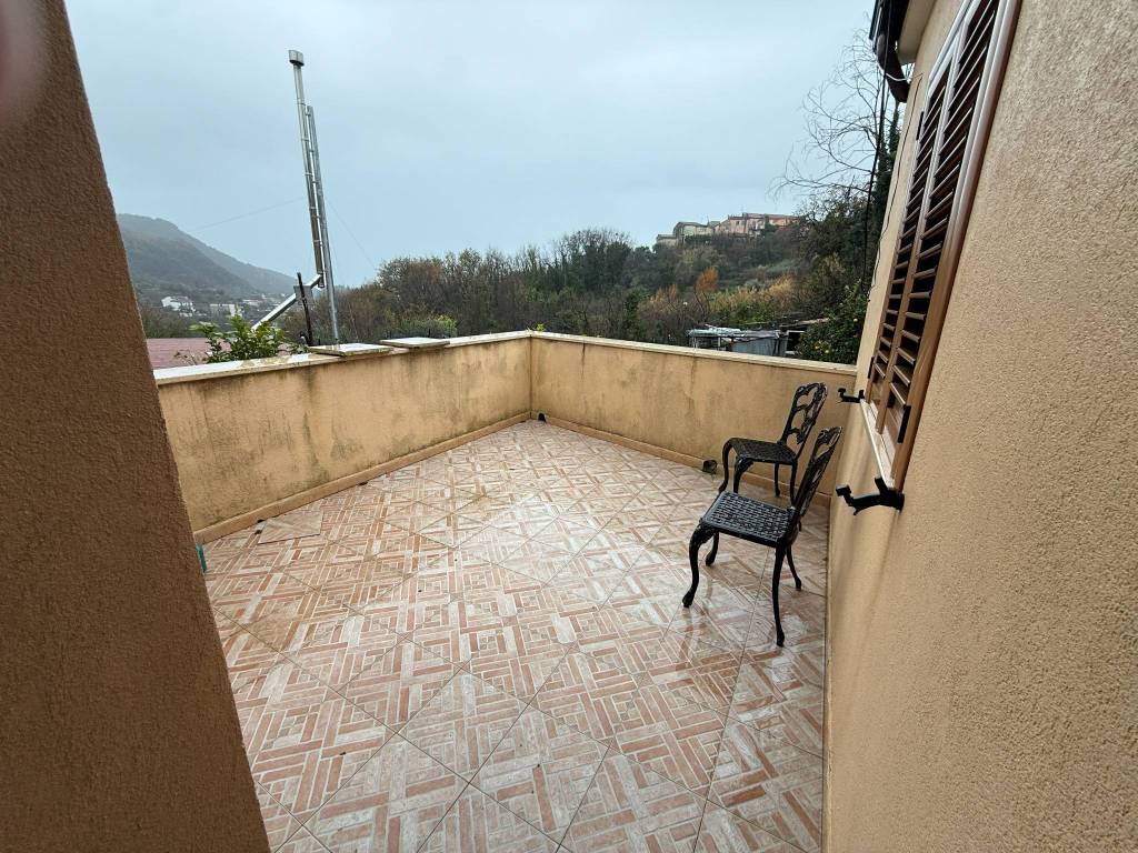 Villa a Salerno in Via Casa Polla, 1 - Foto 2