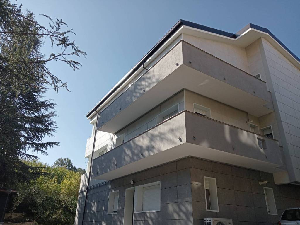 Appartamento a Campobasso in Via Conte Rosso - Foto 2