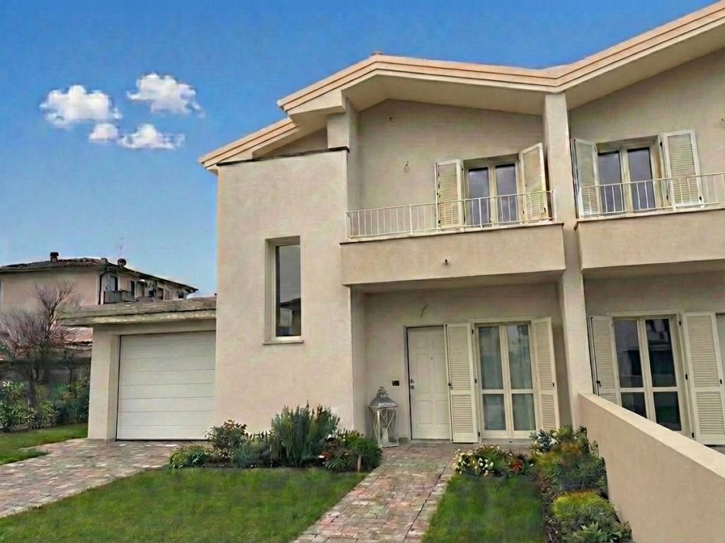 Villa a Serravalle pistoiese in Via Castelnuovo - Foto 3