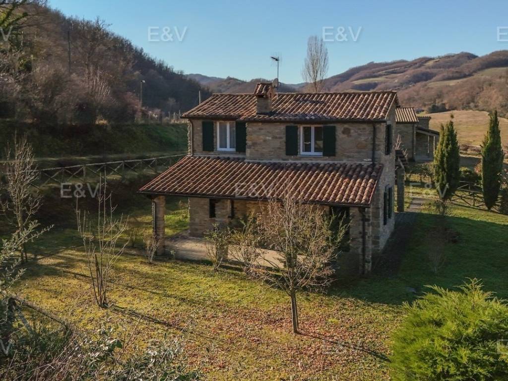 Rustico / casale a Apecchio in Vocabolo Strada - Foto 2