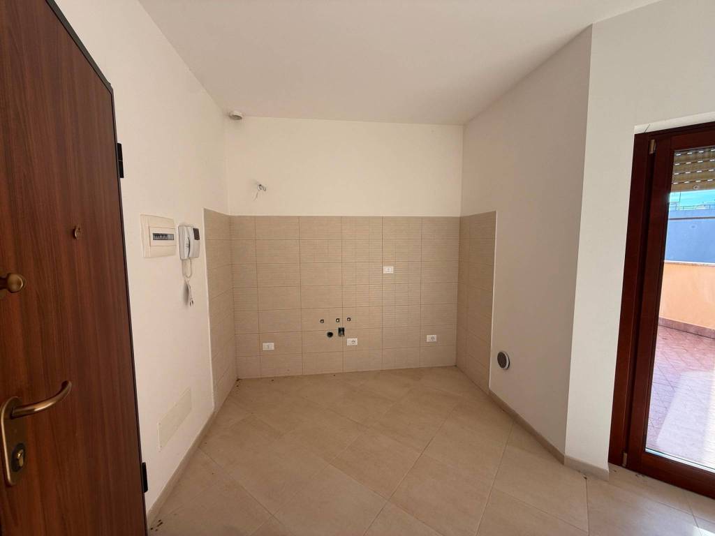 Appartamento a Tivoli in Piazza Catullo, 1 - Foto 2