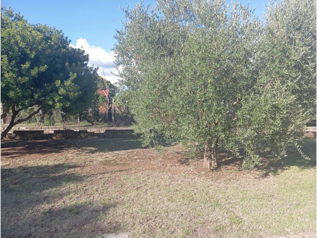 Villa a Lanuvio in Via Riserva della Bandita - Foto 4