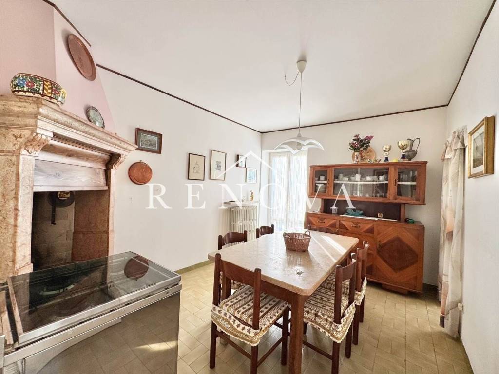Rustico / casale a Costermano sul garda in VIA FRATELLI CANESTRARI, 100 - Foto 4