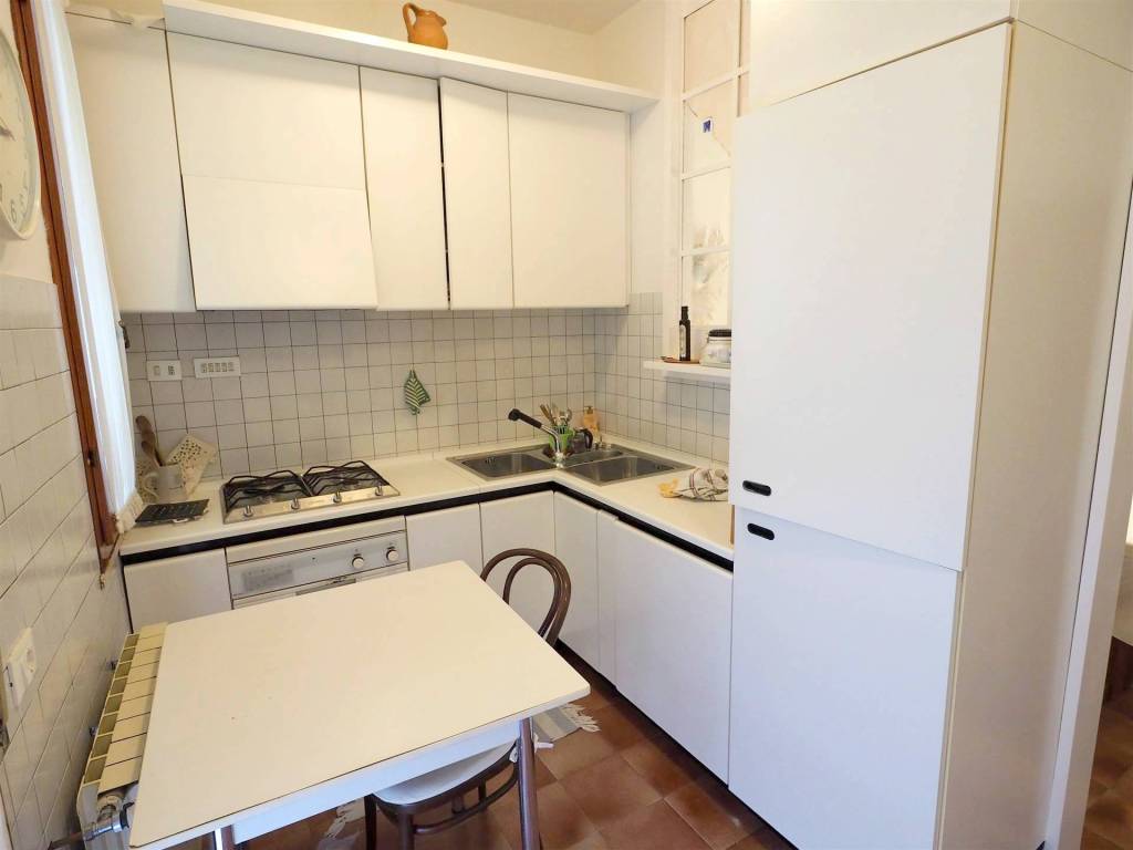 Appartamento a Prato in Via Caduti Senza Croce - Foto 5