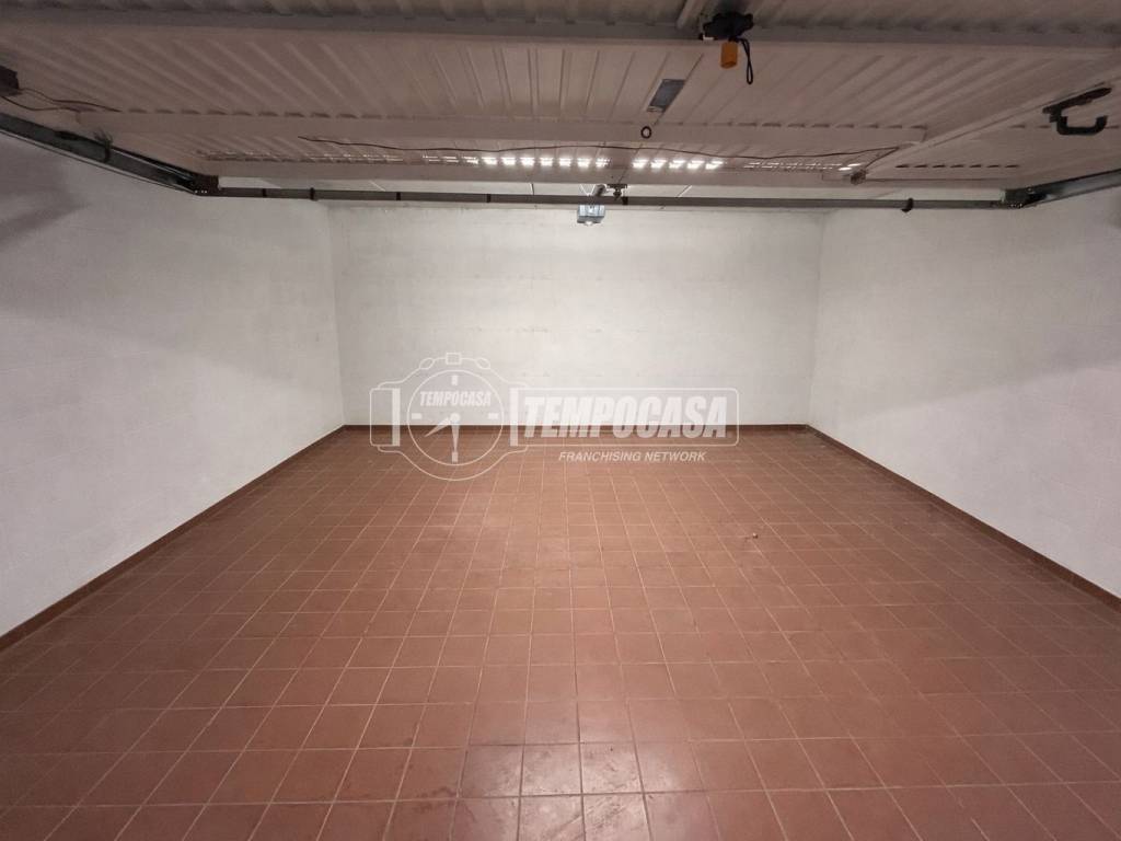 Box / garage a San fermo della battaglia in Via Roma - Foto 4