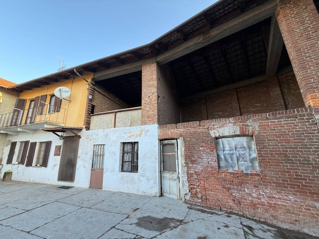 Rustico / casale a Guarene in Corso Asti, 84 - Foto 3
