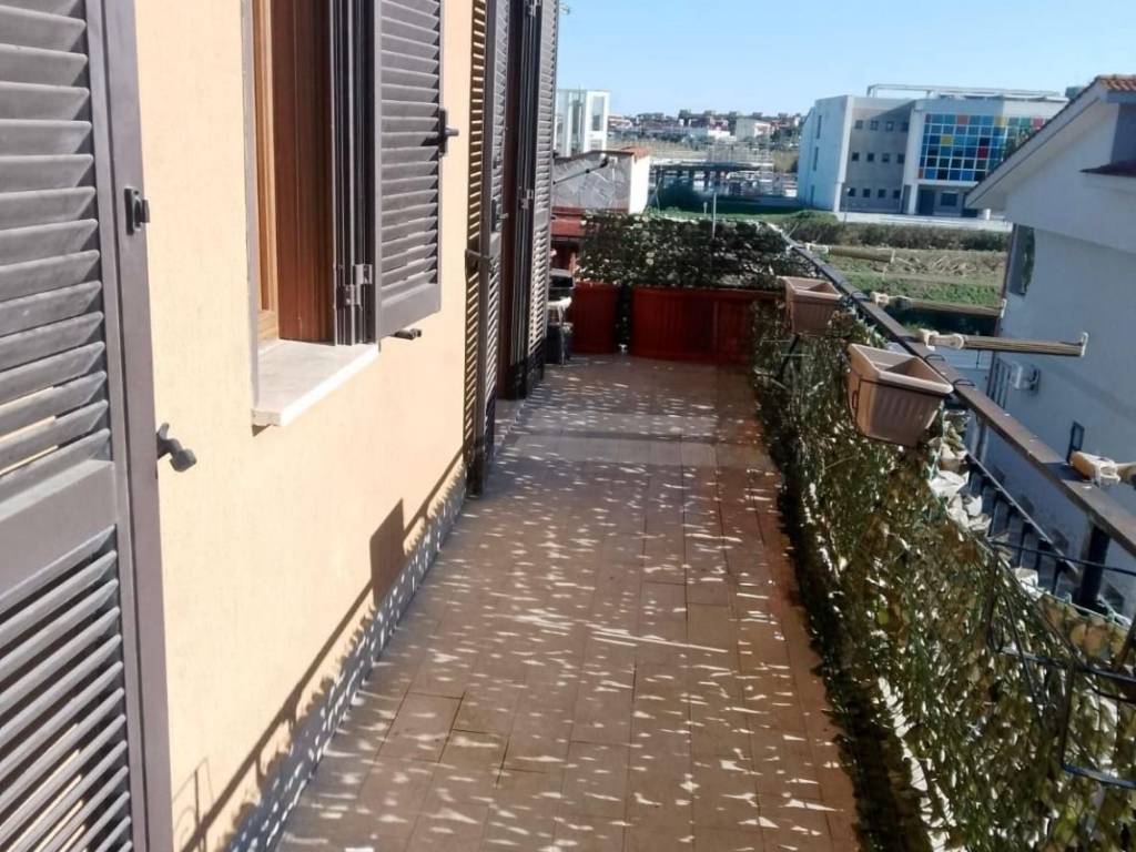 Appartamento a Ladispoli in Via Giuseppe Garibaldi, 58 - Foto 2